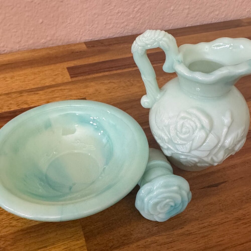 Vintage Avon Aqua/Green Mini Pitcher and Bowl Set - Picture 12 of 12